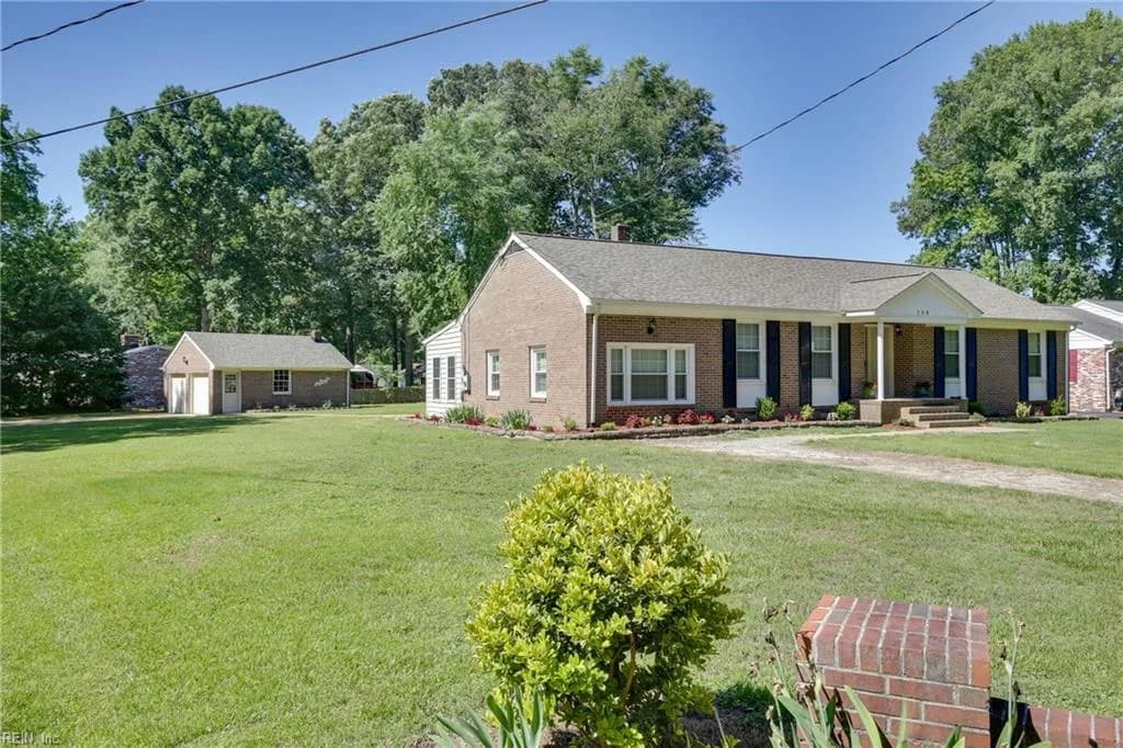 708 Seaford RD, SEAFORD VA 23696 - Photo 3