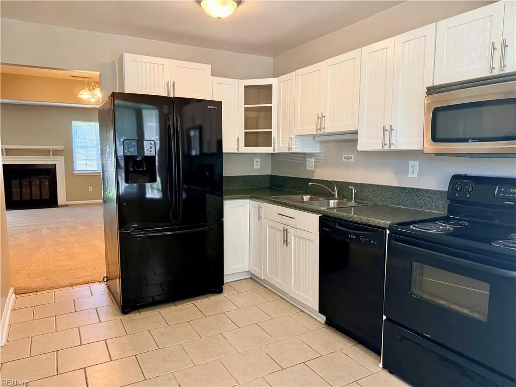 550 Peregrine ST, VIRGINIABEACH VA 23462 - Photo 4