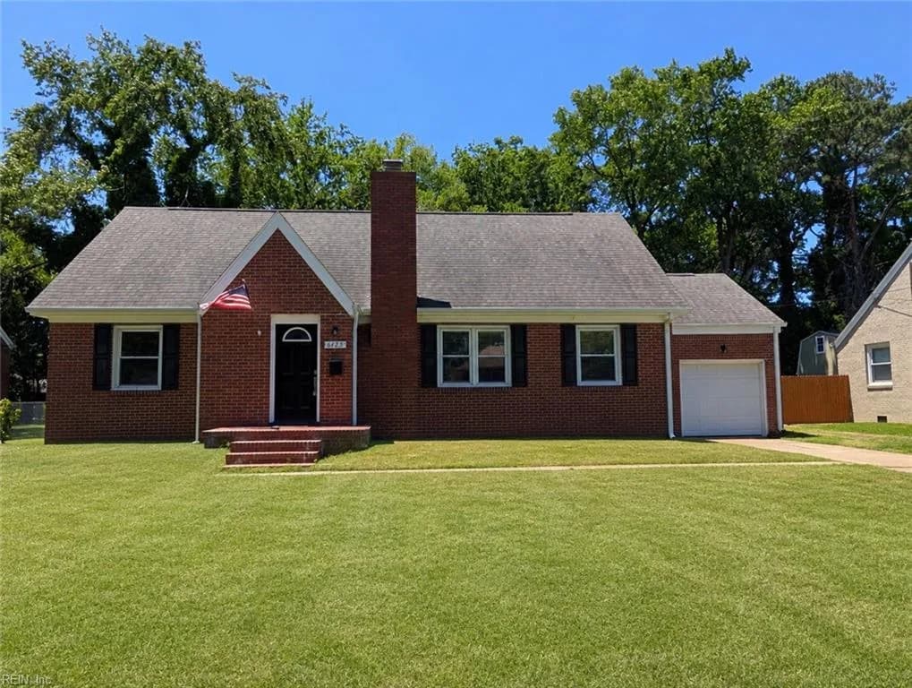 6425 Glenoak DR, NORFOLK VA 23513 - Photo 2