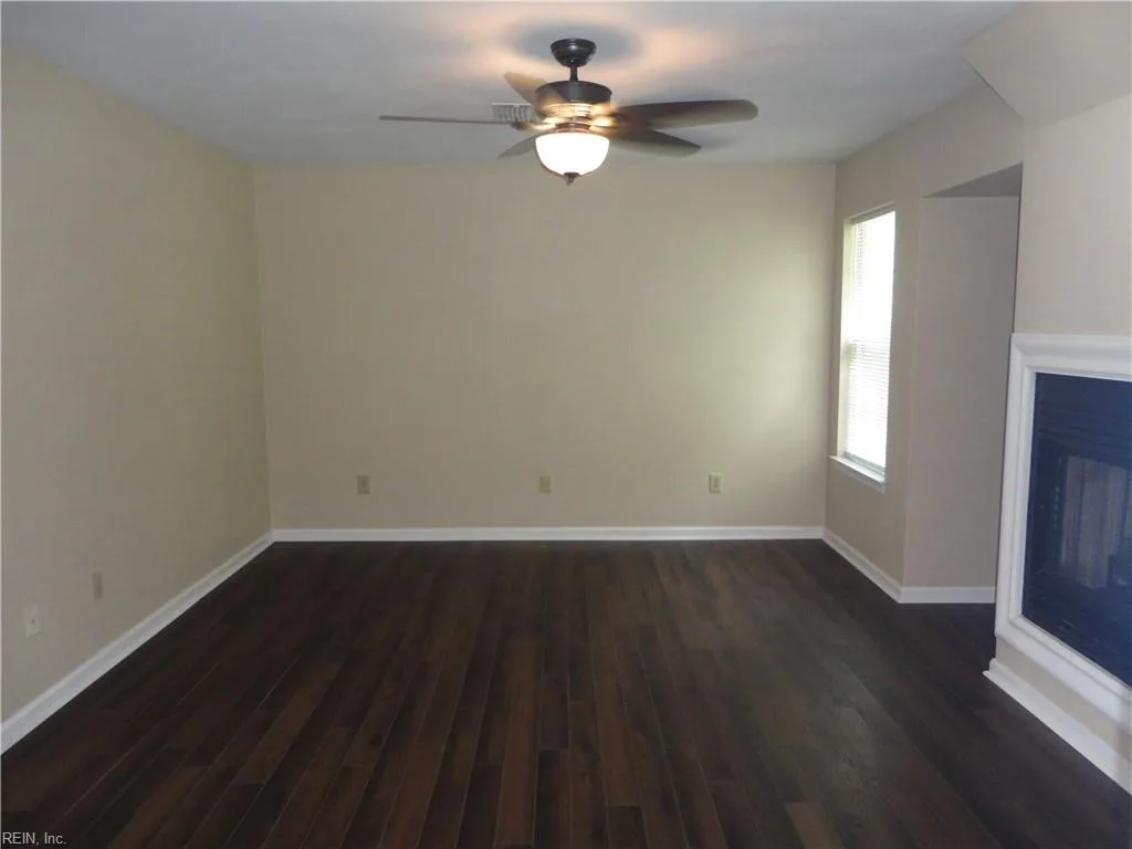1856 Abbotsbury WAY, VIRGINIABEACH VA 23453 - Photo 4