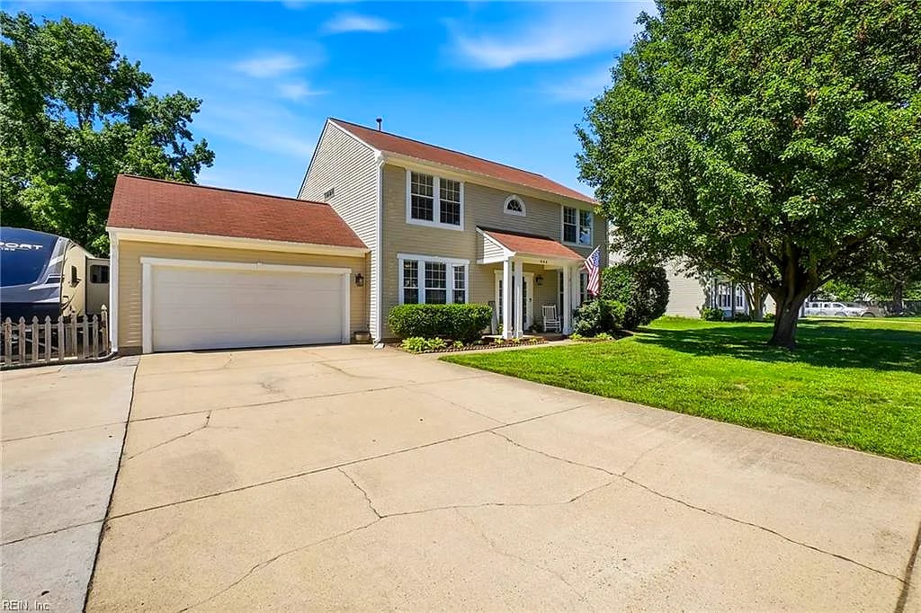904 Cantor ST, Chesapeake — 4 bed Residential, 2,214 sqft