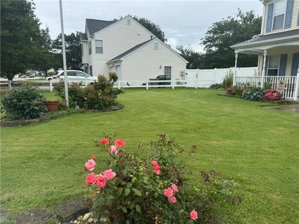 6 Old Pond CT, HAMPTON VA 23666 - Photo 4
