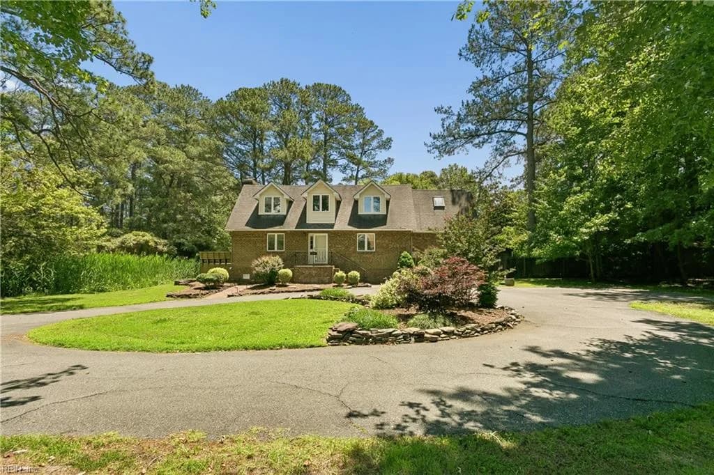 246 Hunts Neck RD, POQUOSON VA 23662 - Photo 4