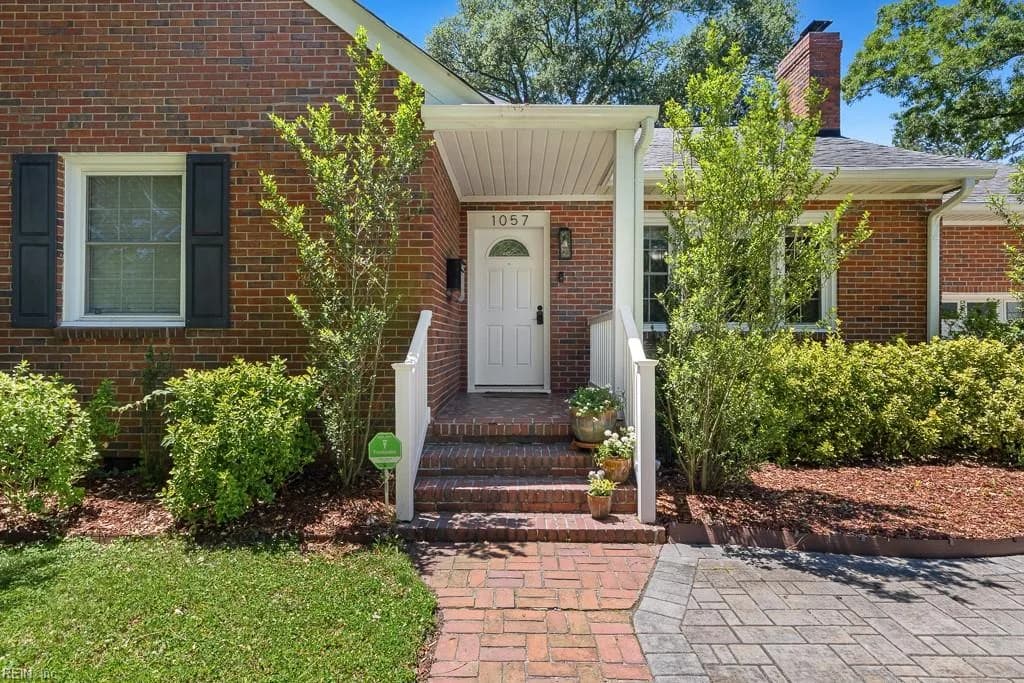 1057 S Lexan CRES, NORFOLK VA 23508 - Photo 4
