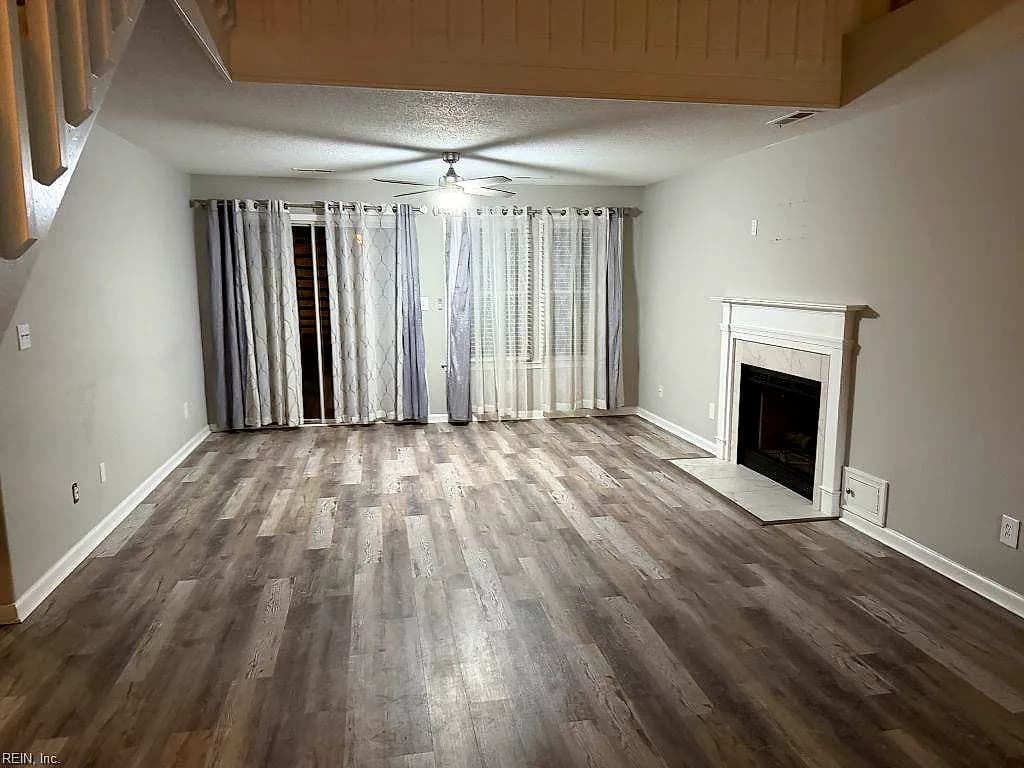 813 Gas Light LN, VIRGINIA BEACH VA 23462 - Photo 5