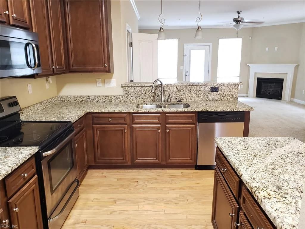 721 Albertine CT, CHESAPEAKE VA 23320 - Photo 3