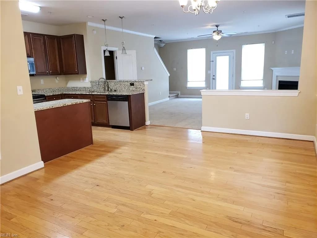 721 Albertine CT, CHESAPEAKE VA 23320 - Photo 5
