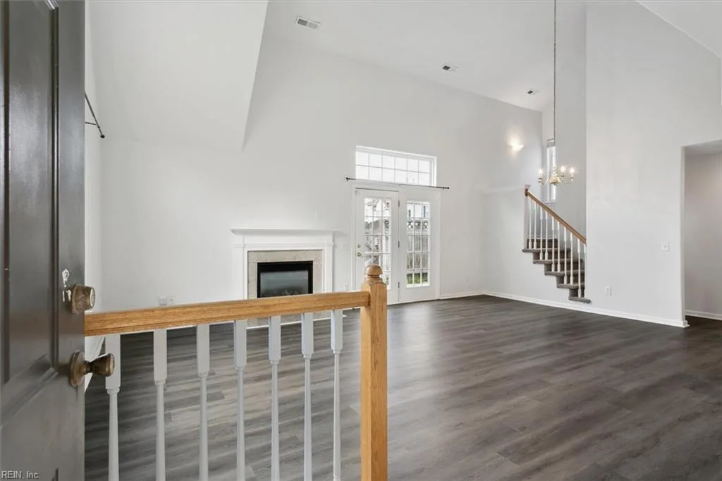 100 Post Oak RD, YORKTOWN VA 23693 - Photo 3