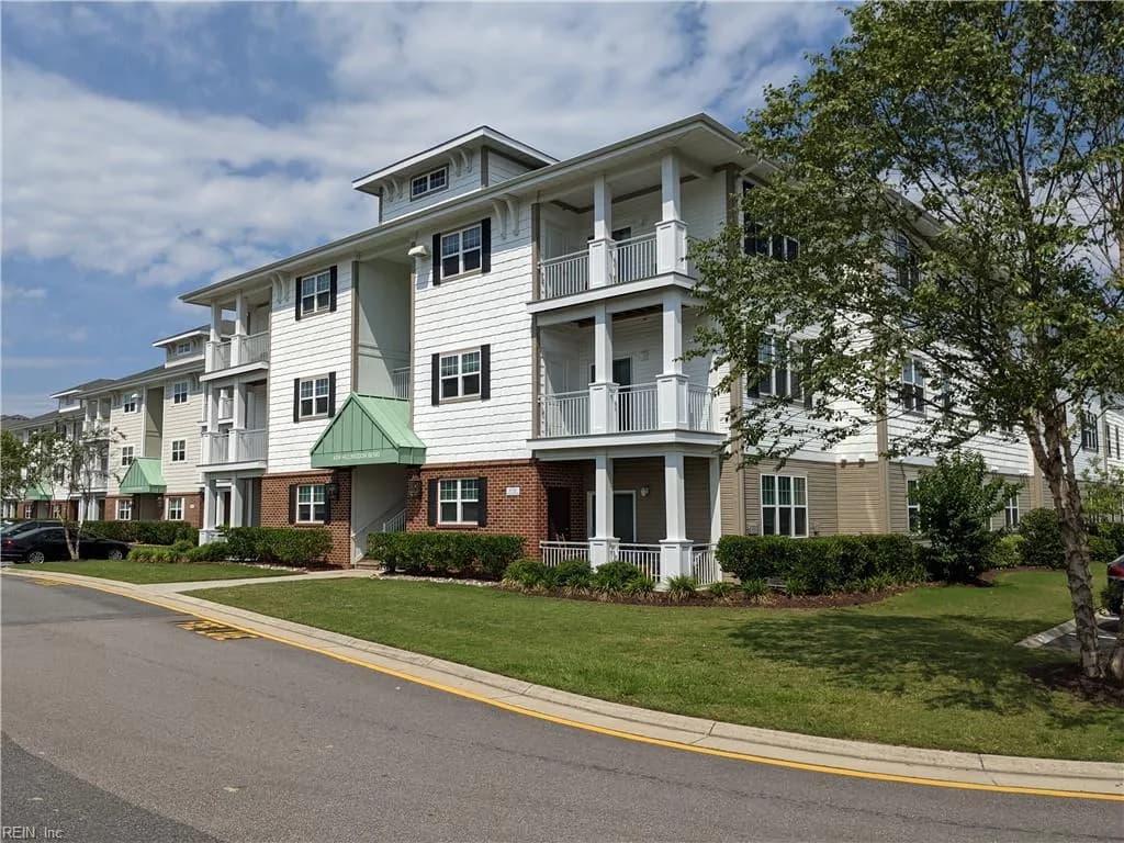 4316 Hillingdon BND ##207, CHESAPEAKE VA 23321 - Photo 3