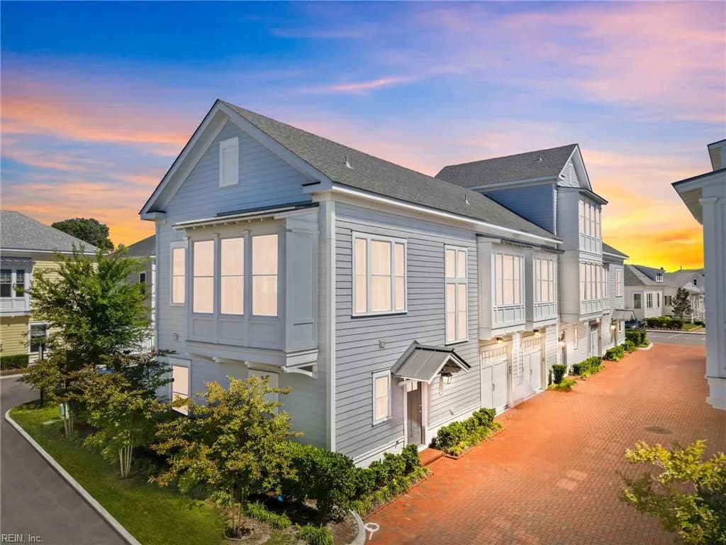9562 Shore DR, NORFOLK VA 23518 - Photo 2