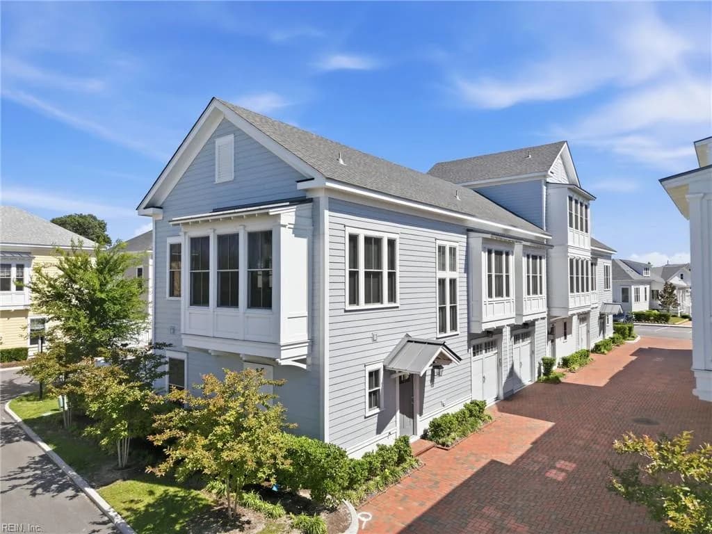 9562 Shore DR, NORFOLK VA 23518 - Photo 3