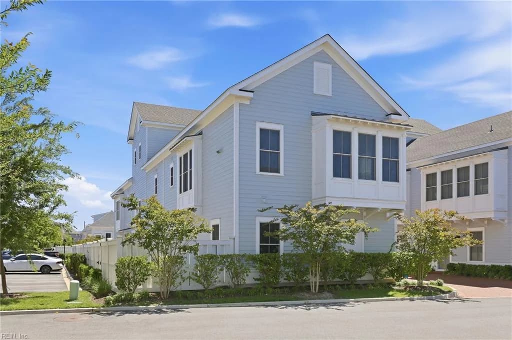 9562 Shore DR, NORFOLK VA 23518 - Photo 4