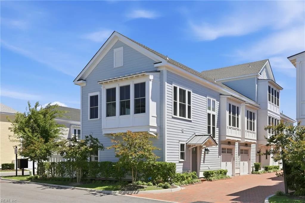 9562 Shore DR, NORFOLK VA 23518 - Photo 5
