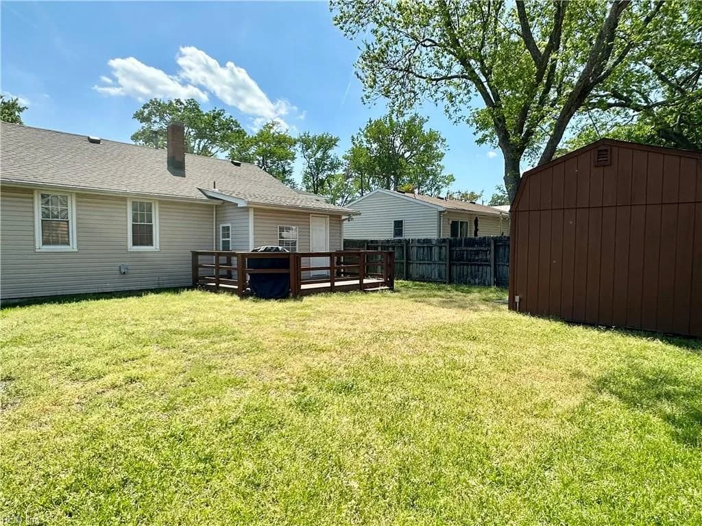 1300 Cypress AVE, VIRGINIABEACH VA 23451 - Photo 5
