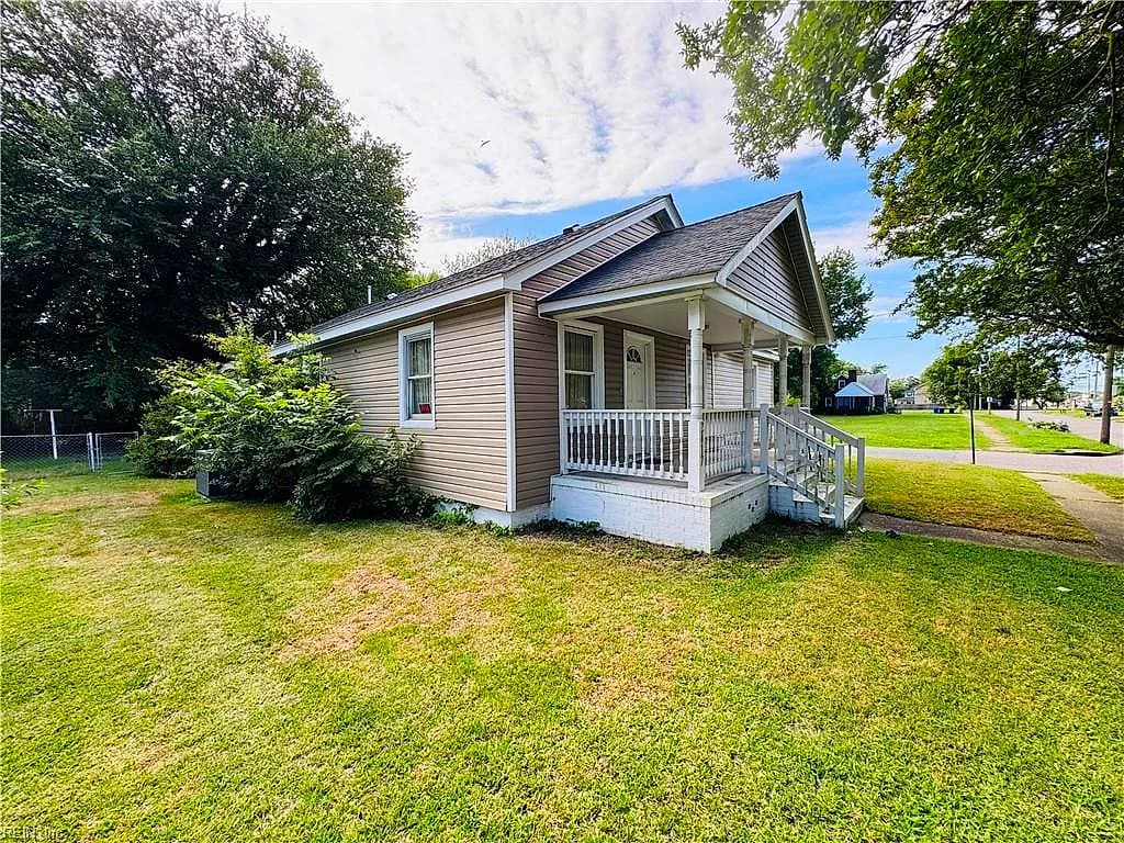 2417 Lansing AVE, PORTSMOUTH VA 23704 - Photo 3
