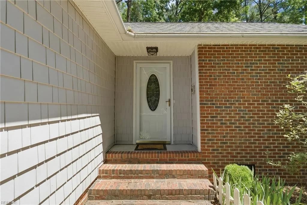 515 Lula Carter RD, NEWPORTNEWS VA 23603 - Photo 5