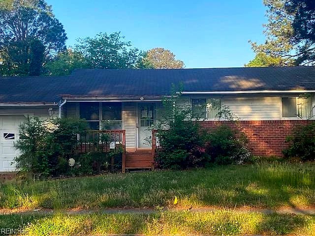 2733 Danwood DR, Norfolk — 3 bed Residential, 1,497 sqft