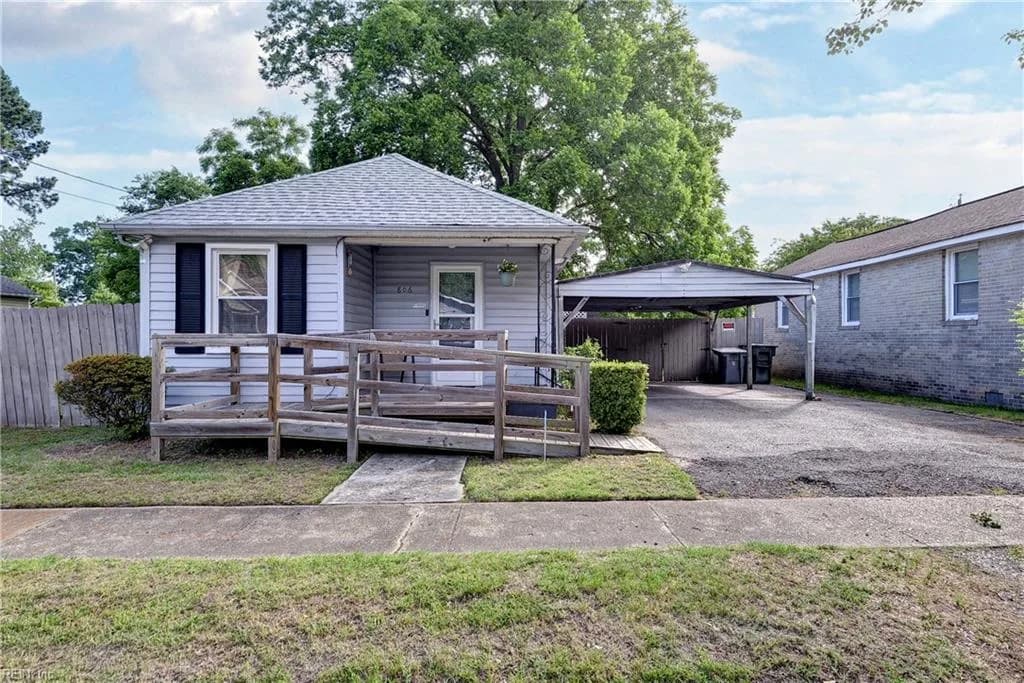 806 Pocahontas PL, HAMPTON VA 23661 - Main photo
