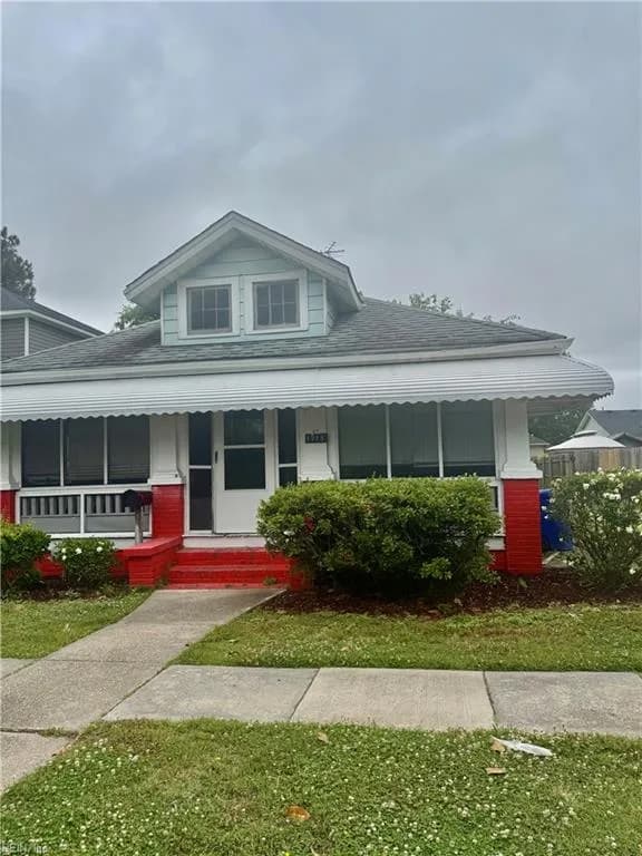 1915 Des Moines AVE, PORTSMOUTH VA 23704 - Main photo