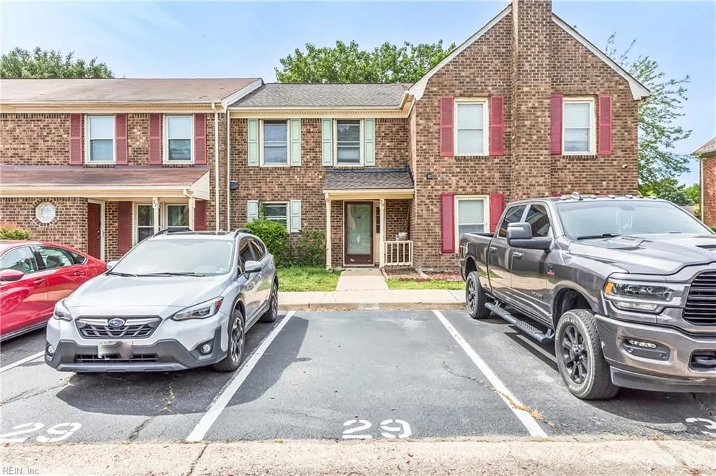 29 Glascow WAY, HAMPTON VA 23669 - Main photo