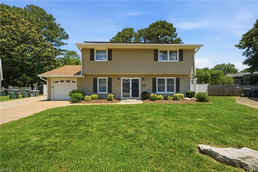 209 Culotta DR, HAMPTON VA 23666 - Main photo
