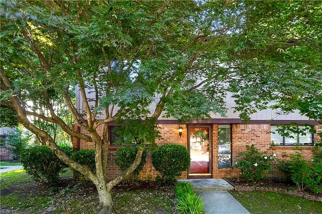 1010 N Green DR, Newport News — 3 bed Residential, 1,559 sqft