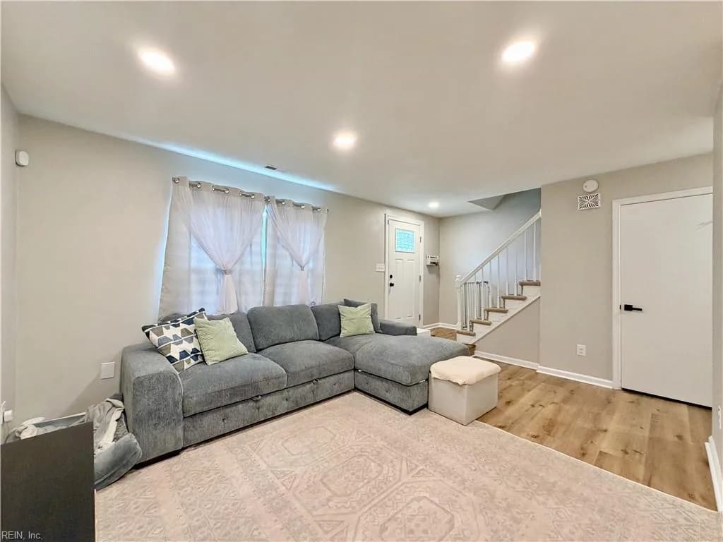 326 Harrier ST, VIRGINIABEACH VA 23462 - Photo 5