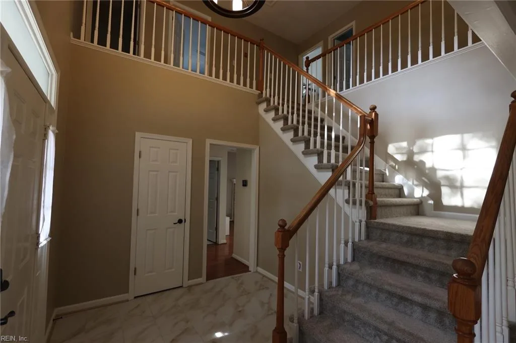 401 Rock Creek CT, YORKTOWN VA 23693 - Photo 5