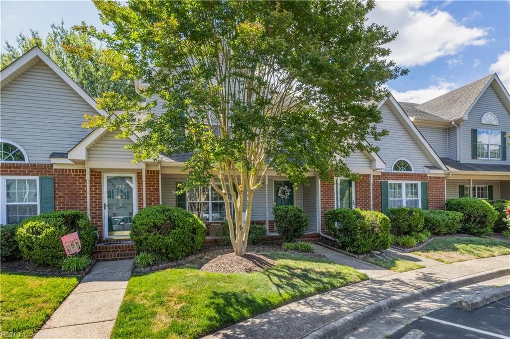 253 N Hill LN, CHESAPEAKE VA 23322 - Photo 3