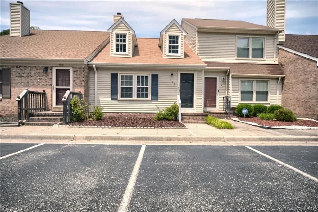 105 Beacon WAY, NEWPORTNEWS VA 23606 - Photo 3