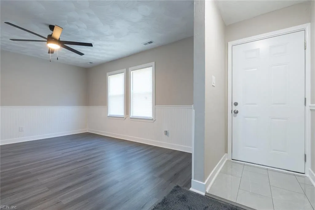 4032 Sloop TRL, CHESAPEAKE VA 23321 - Photo 4