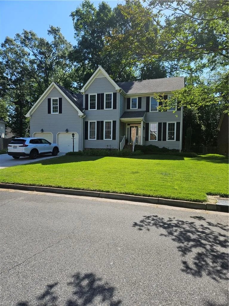 605 Foxgate QTR, CHESAPEAKE VA 23322