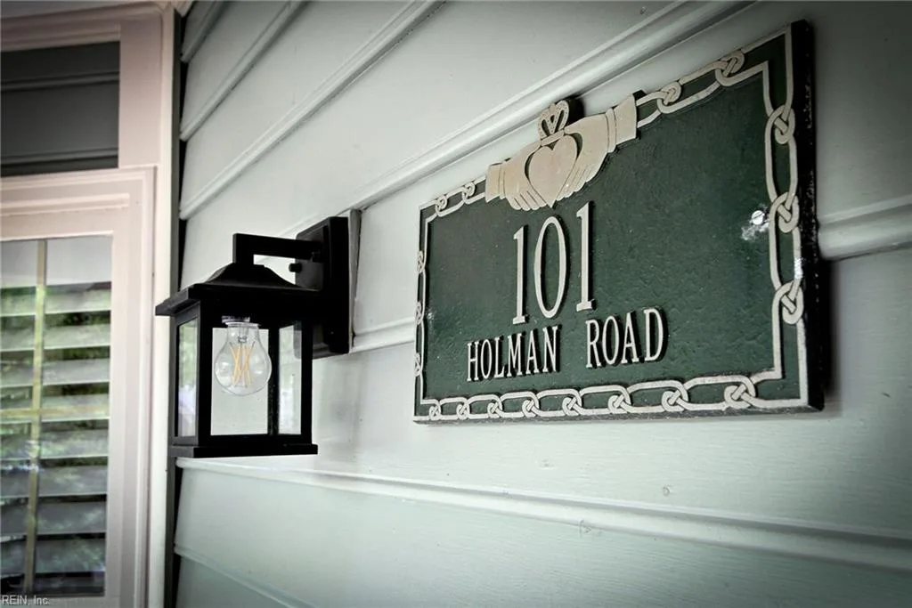 101 Holman RD, WILLIAMSBURG VA 23185 - Photo 5
