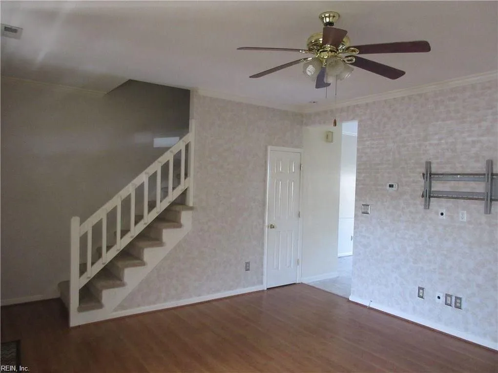 110 Foundry CT, YORKTOWN VA 23693 - Photo 4