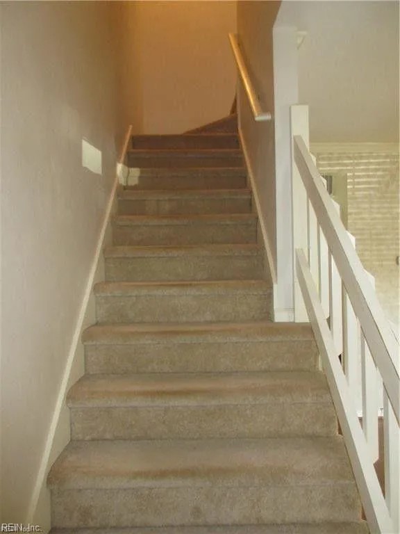 110 Foundry CT, YORKTOWN VA 23693 - Photo 5