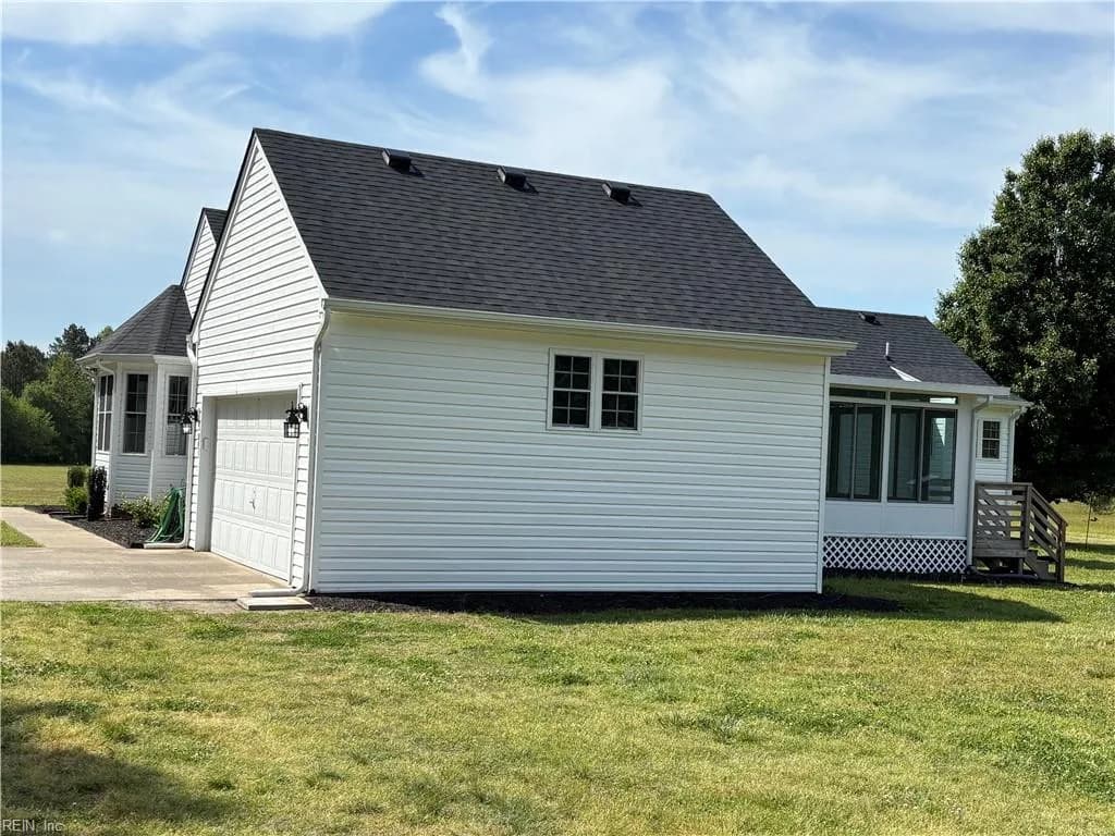 926 Freeman Mill RD, SUFFOLK VA 23438 - Photo 4