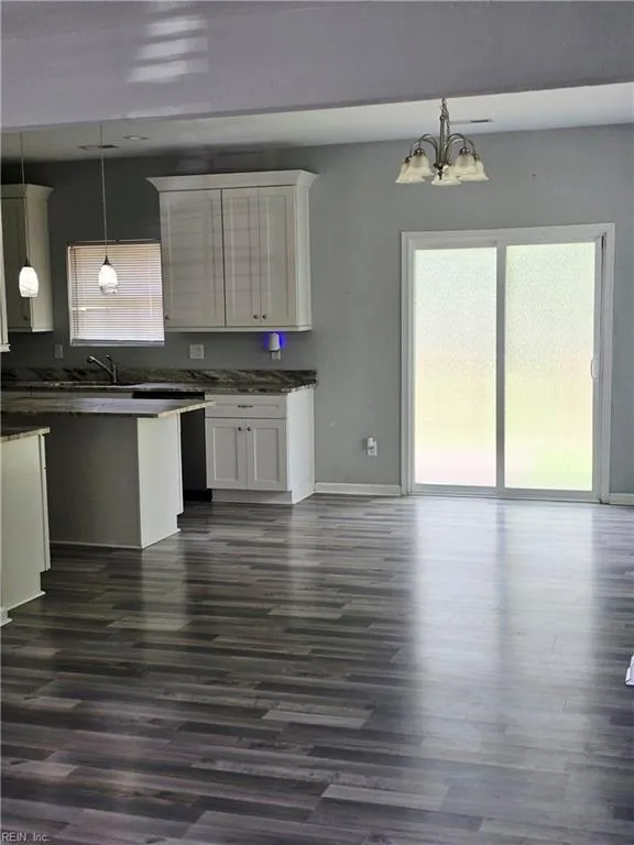 6853 Crittenden RD, SUFFOLK VA 23432 - Photo 5