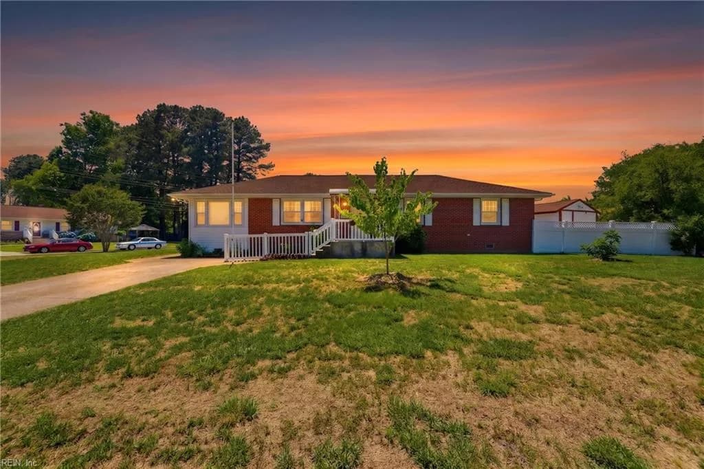 26 Prince William RD, NEWPORTNEWS VA 23608 - Photo 3