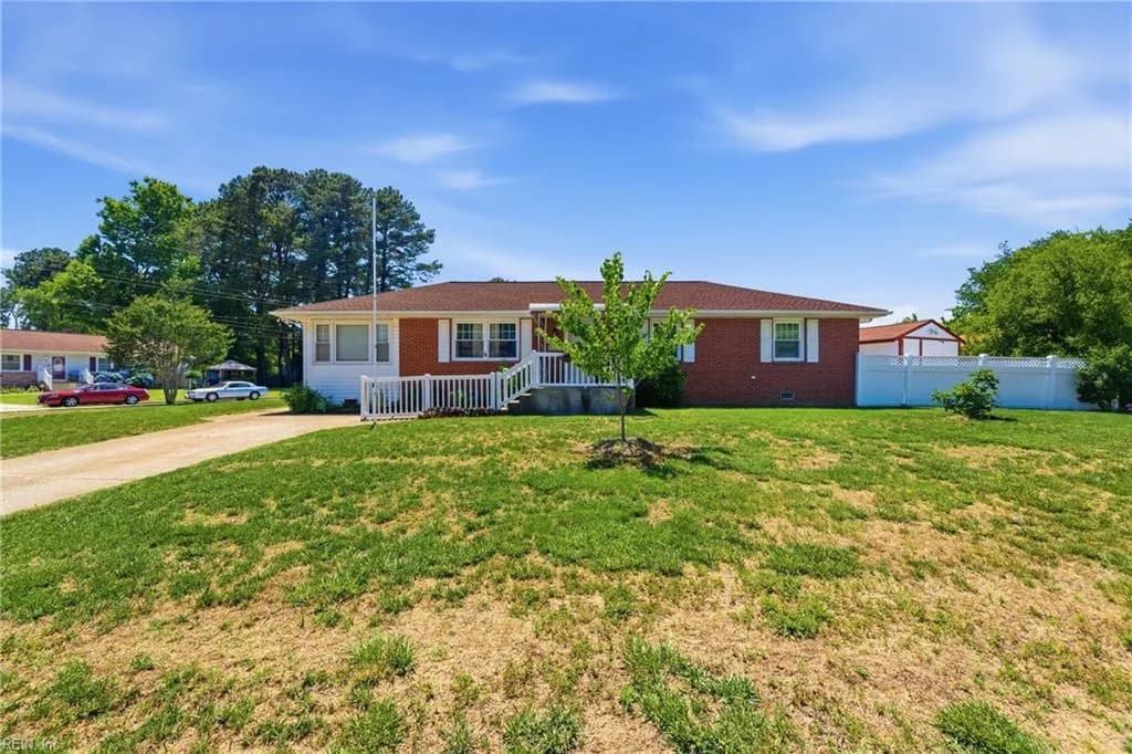26 Prince William RD, NEWPORTNEWS VA 23608 - Photo 5