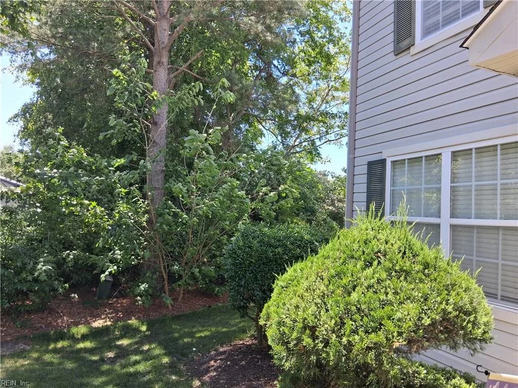 1507 Hambledon LOOP, CHESAPEAKE VA 23320 - Photo 3