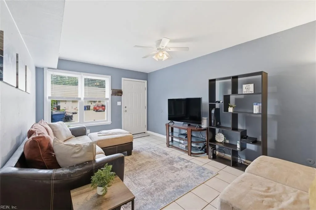 711 Hayes AVE, VIRGINIABEACH VA 23452 - Photo 5
