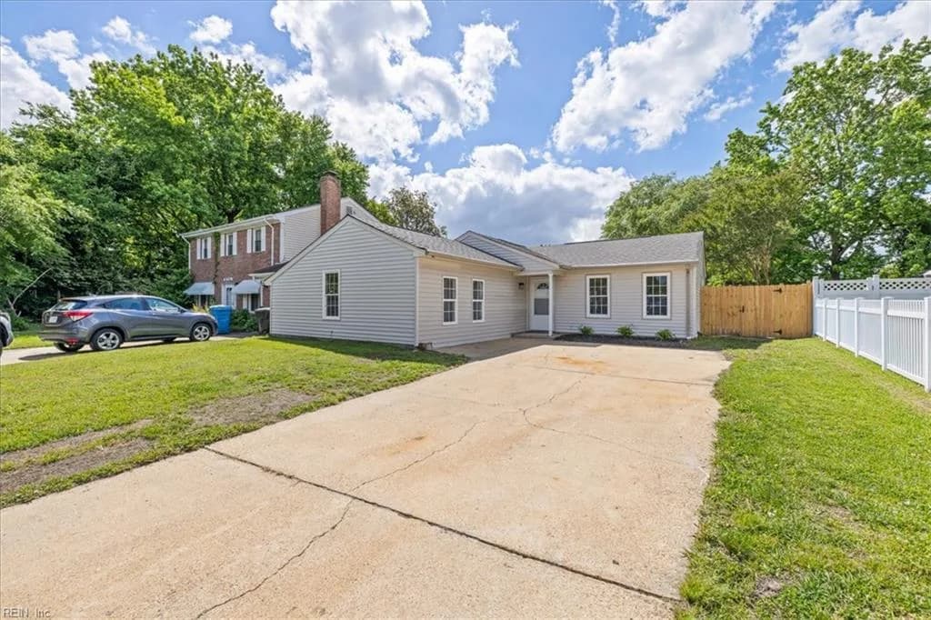 980 Wildflower CT, VIRGINIABEACH VA 23452 - Main photo