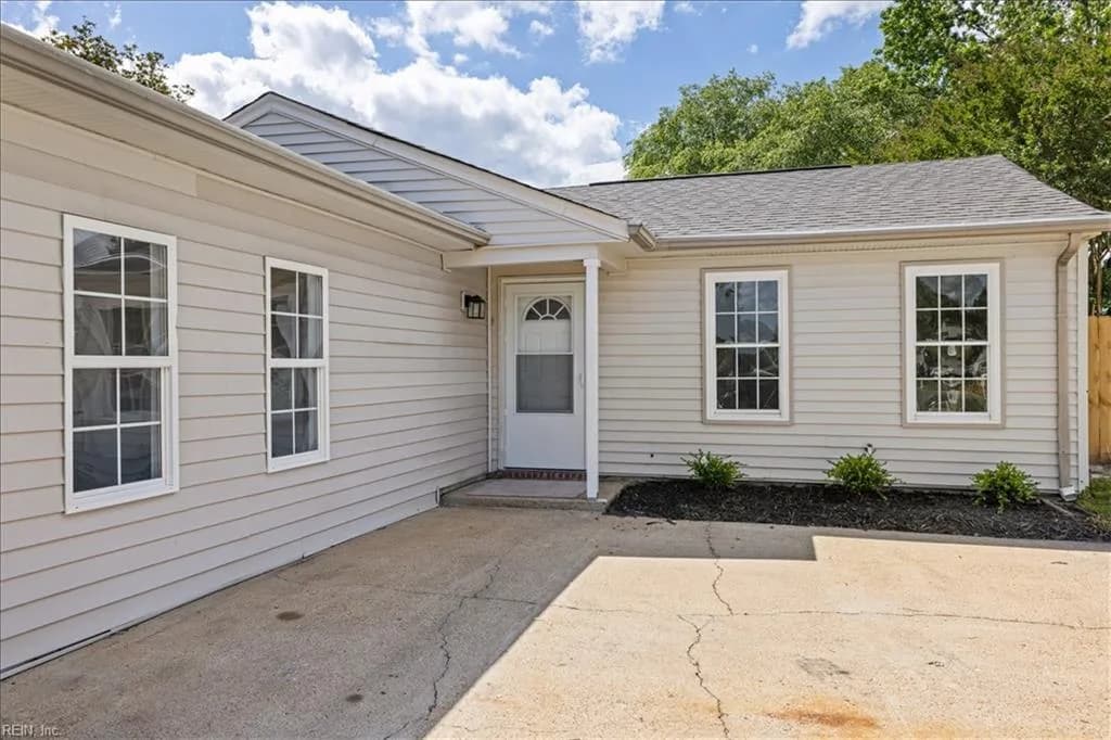 980 Wildflower CT, VIRGINIABEACH VA 23452 - Photo 4