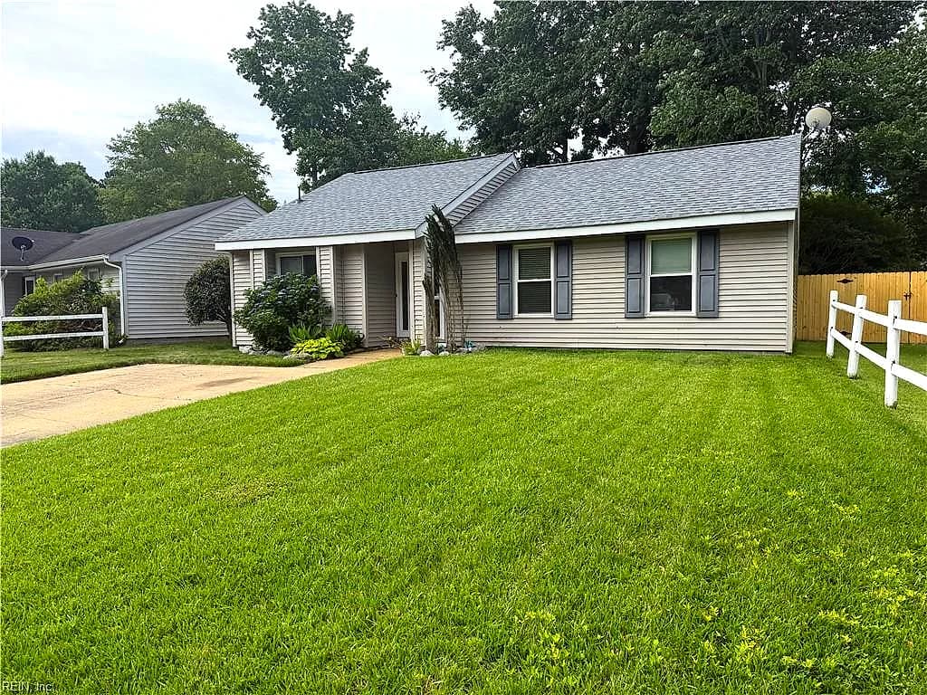 1115 Woodcock LN, VIRGINIA BEACH VA 23454 - Photo 2
