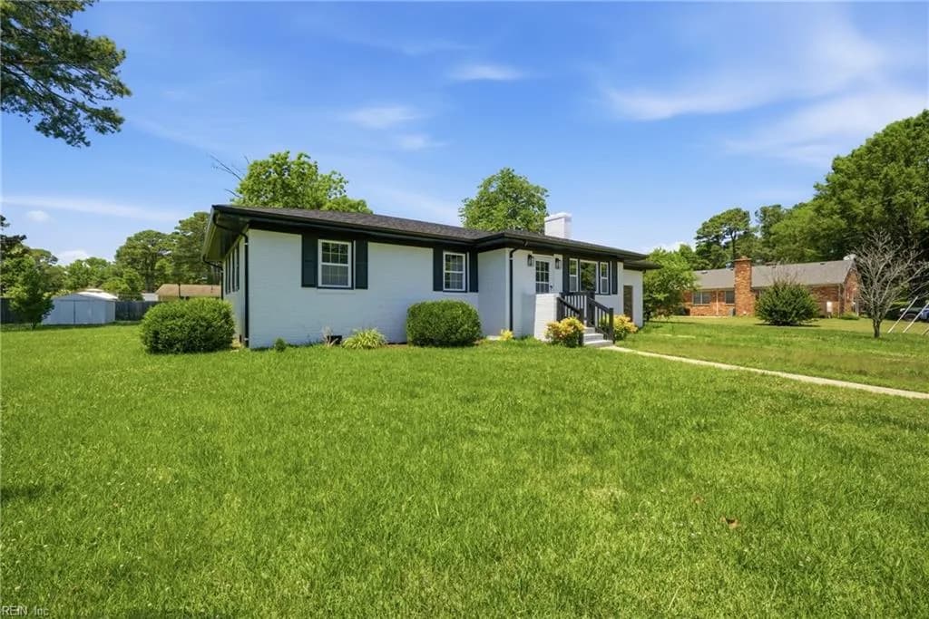 302 Chandler Harper DR, PORTSMOUTH VA 23701 - Photo 3