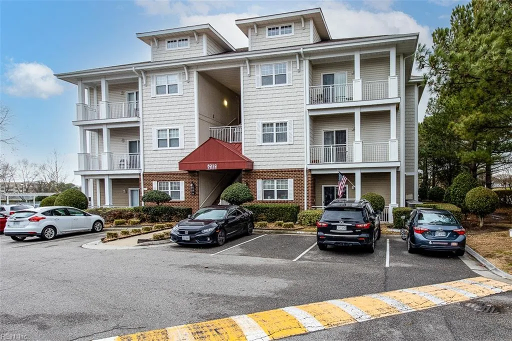 5212 Nuthall DR #103, VIRGINIABEACH VA 23455