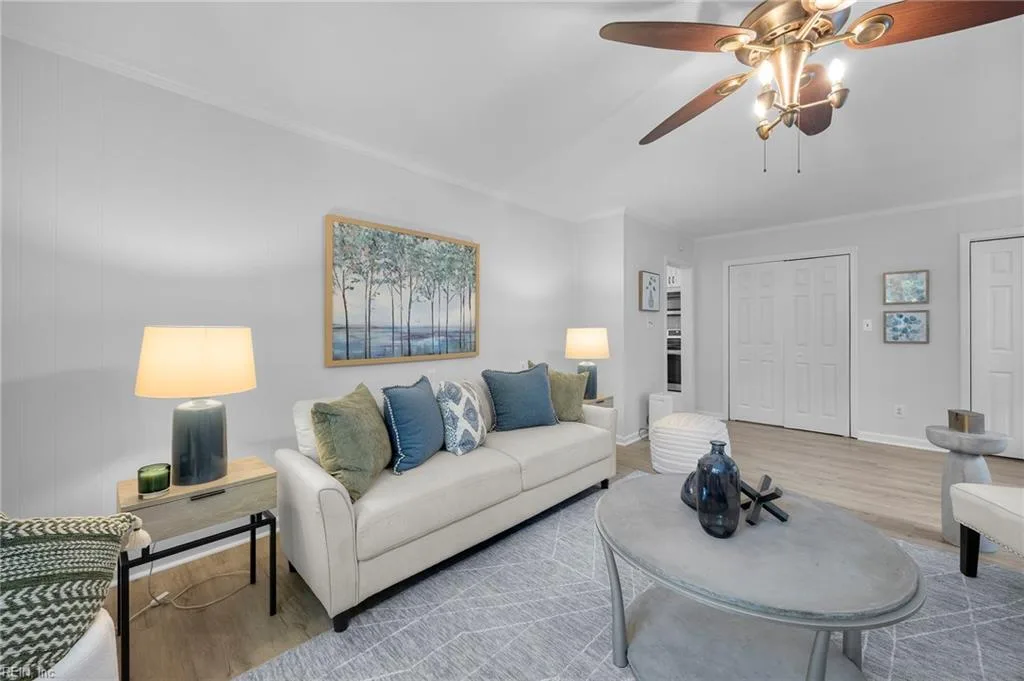 1332 Maplewood Ave AVE, NORFOLK VA 23503 - Photo 5