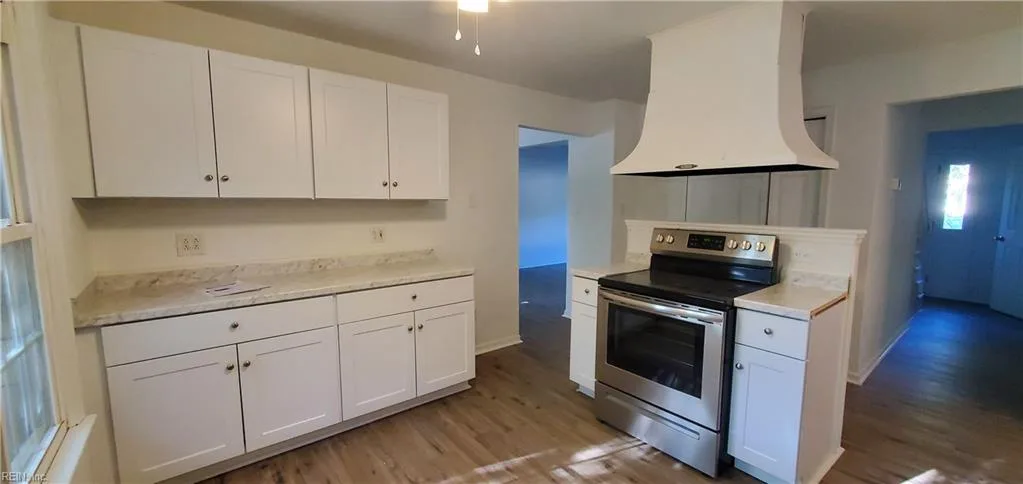 1328 Fernside CT, VIRGINIABEACH VA 23464 - Photo 4