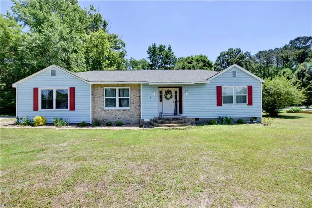 5744 Godwin BLVD, SUFFOLK VA 23432 - Photo 2