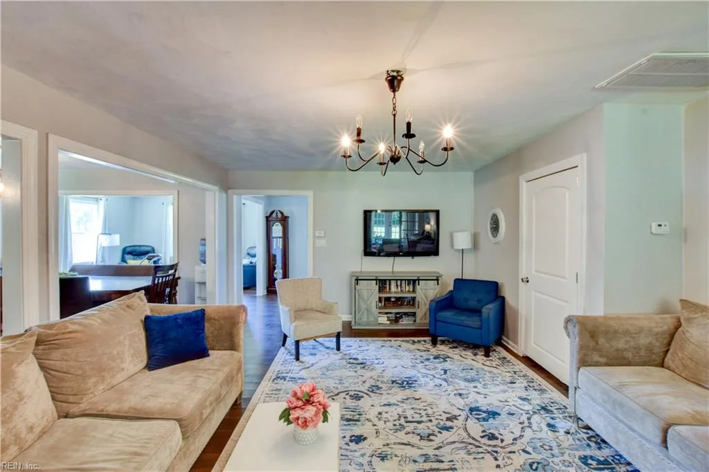 5744 Godwin BLVD, SUFFOLK VA 23432 - Photo 4
